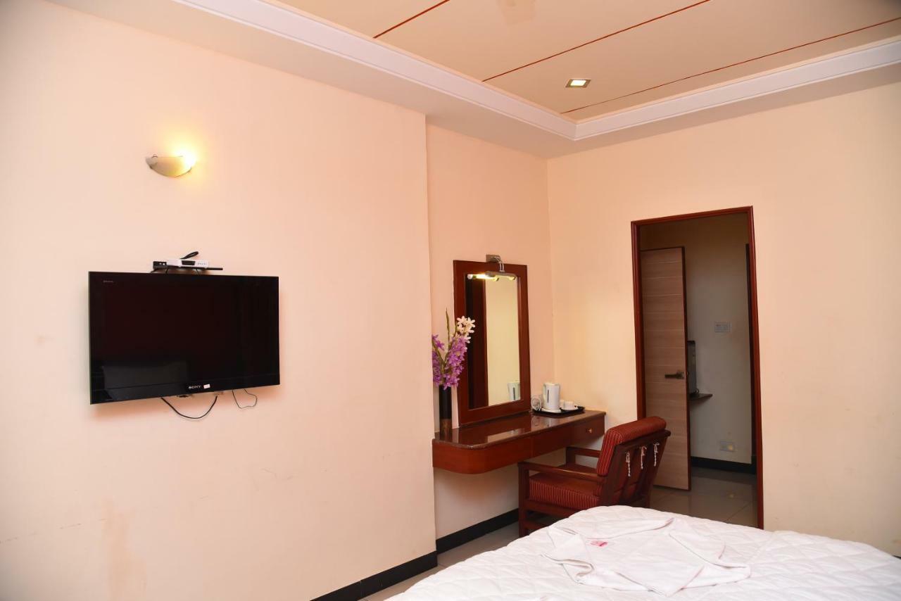 Hotel Subhalakshmi Palace Karaikkudi Exterior foto