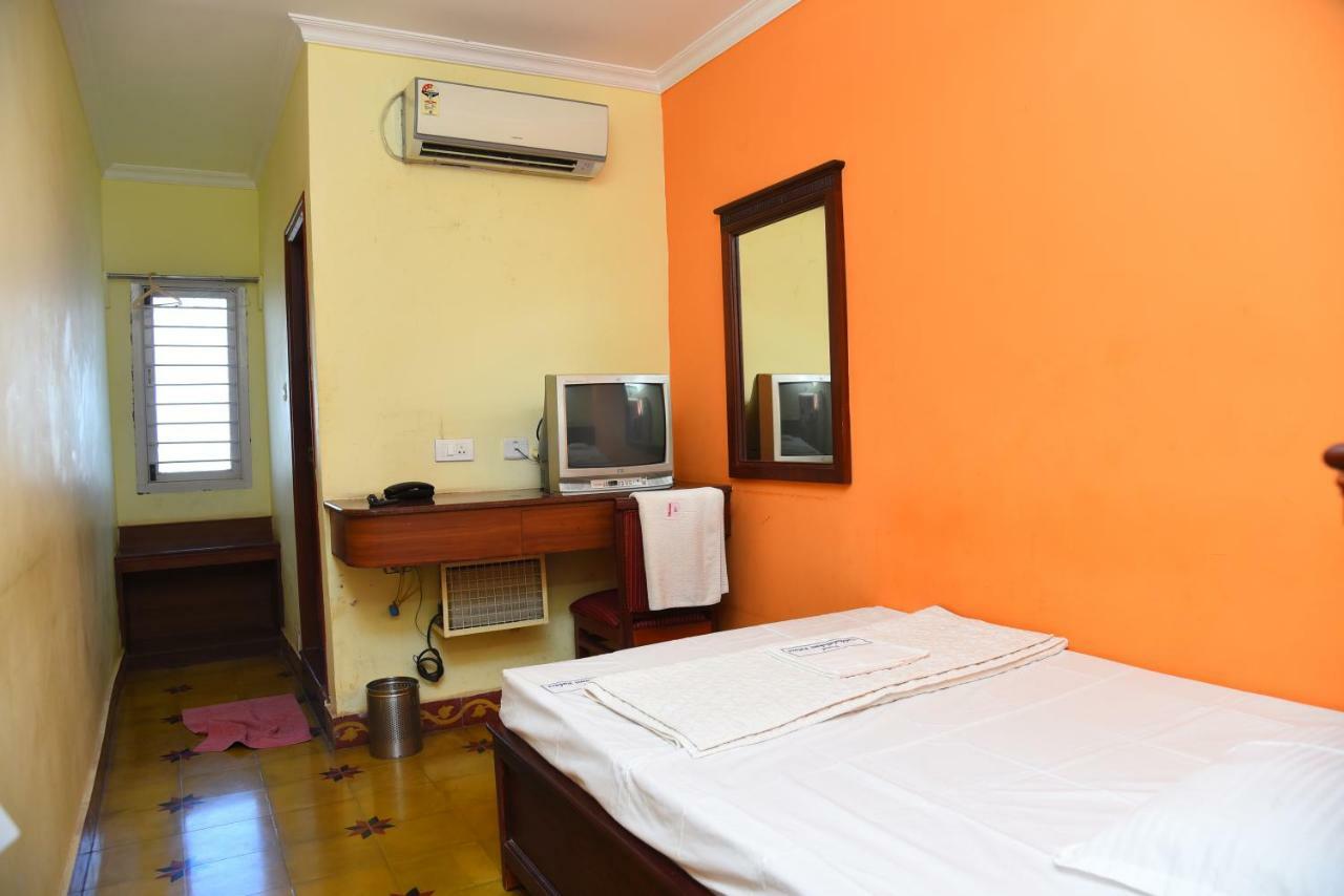 Hotel Subhalakshmi Palace Karaikkudi Exterior foto