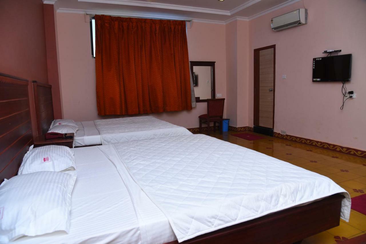 Hotel Subhalakshmi Palace Karaikkudi Exterior foto